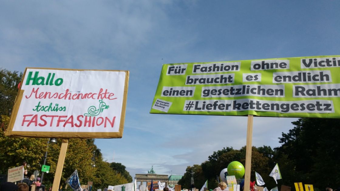 Protest der Kampagne für Saubere Kleidung