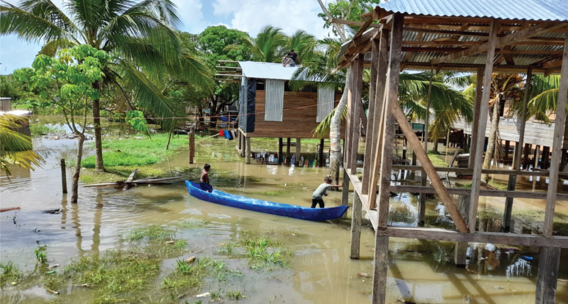 Ende 2020 brachten Hurricane Eta & Jota in Nicaragua schwere Zerstörungen und Überschwemmunge überschwemmtes Dorf in Nicaragua in 2020