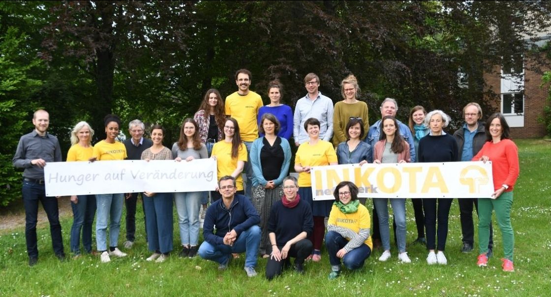 INKOTA-Team Mai 2022 Gruppenbild des INKOTA-Team im Mai 2022.