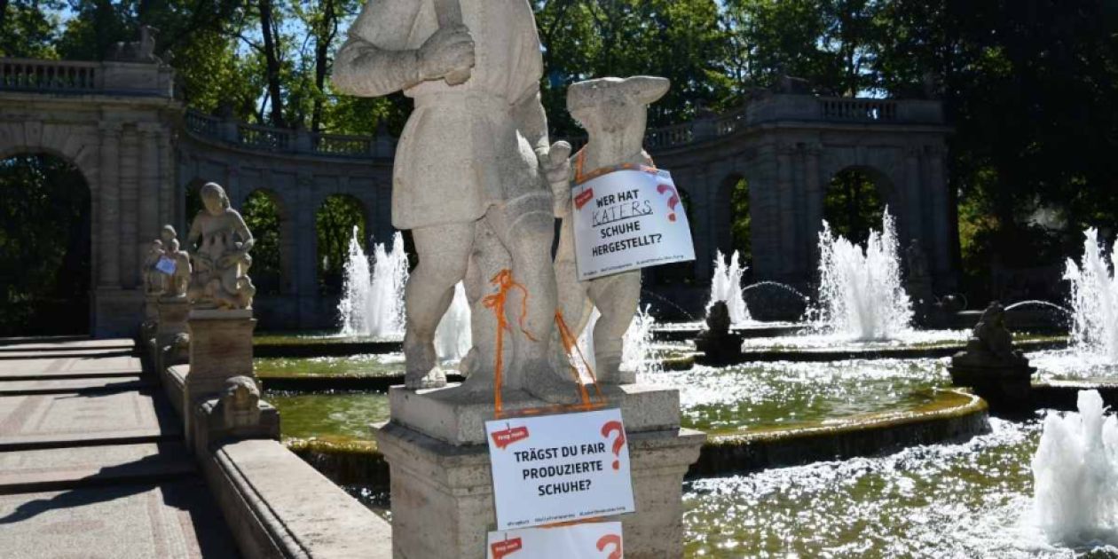 Aktionswoche Denkmal faire Schuhe Berlin Märchenbrunnen