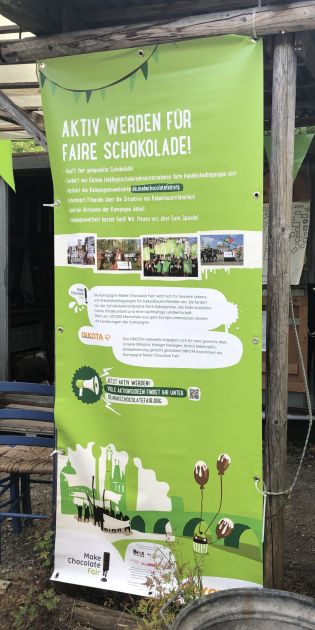Banner (Outdoor) Banner der "Make Chocolate Fair!"-Banner-Ausstellung (Outdoor)